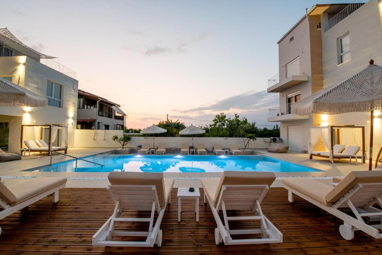 Ennea Suites-Null Suite Flámbouras Dış mekan fotoğraf