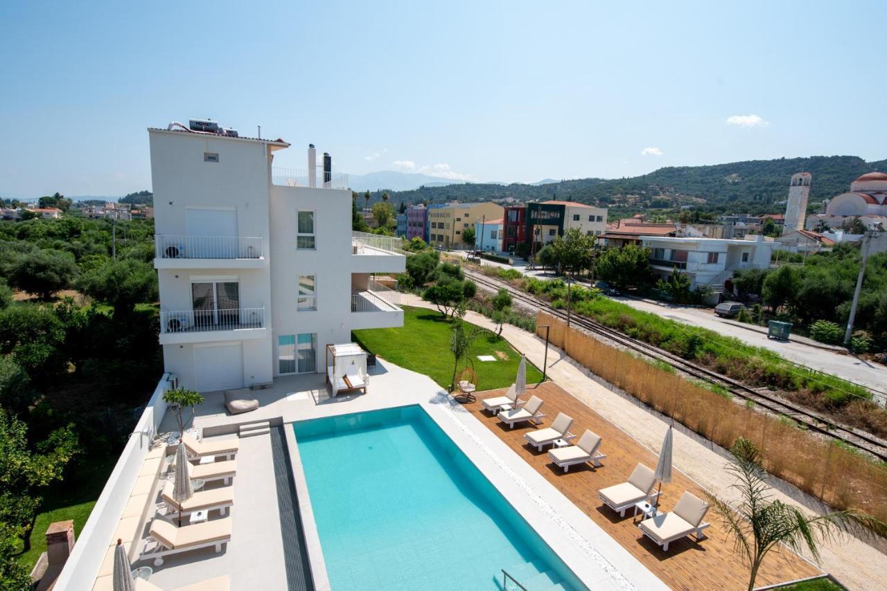 Ennea Suites-Null Suite Flámbouras Dış mekan fotoğraf